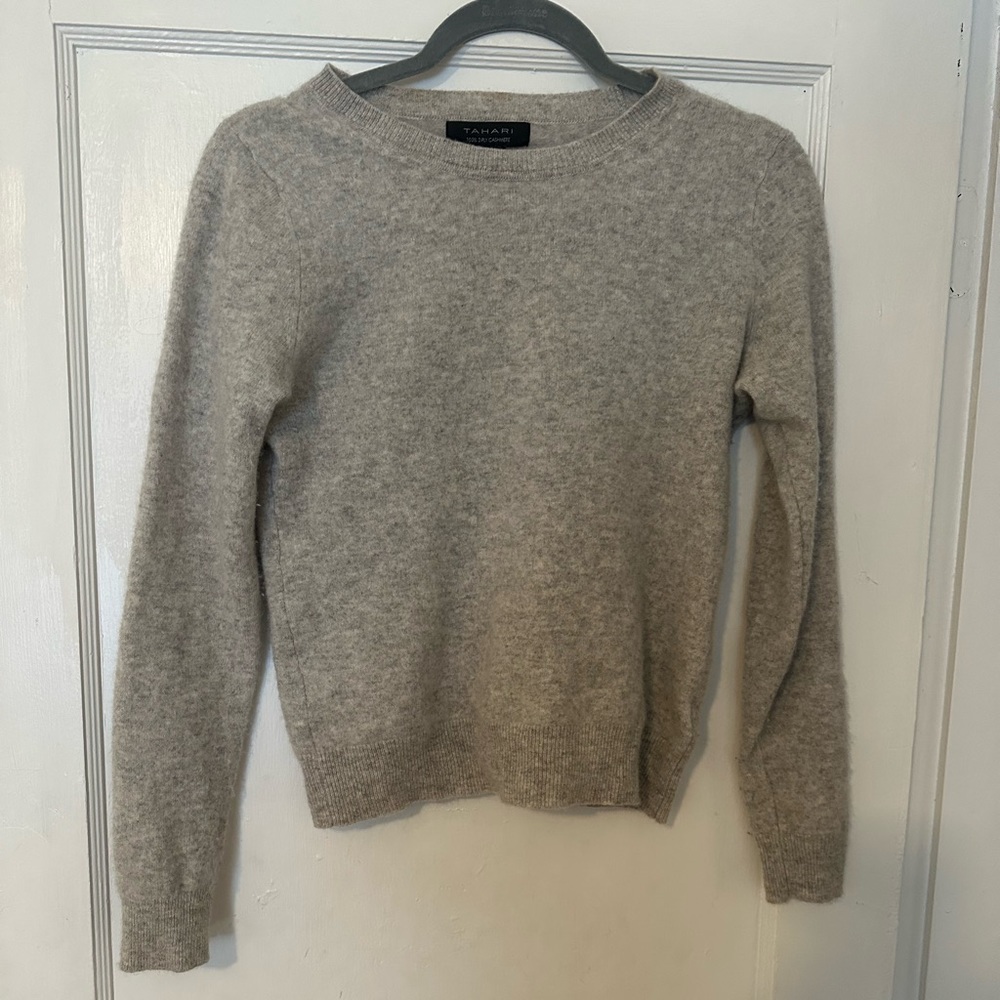 100% cashmere, Tahari, grey sweater, size medium